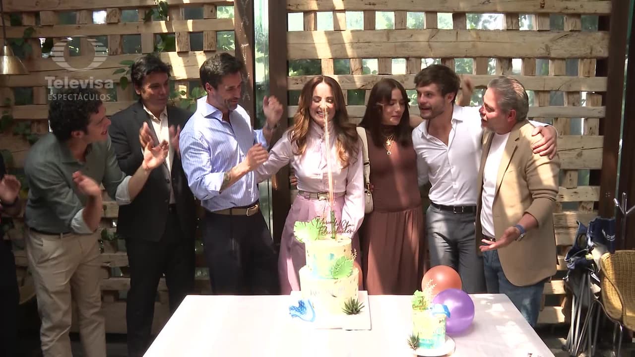 Marisol Del Olmo celebra su cumpleaños 51 en el set de 'El Renacer de Luna'