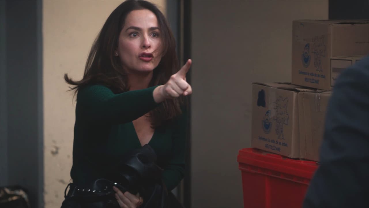 Rebeca se defiende y cachetea a Alan