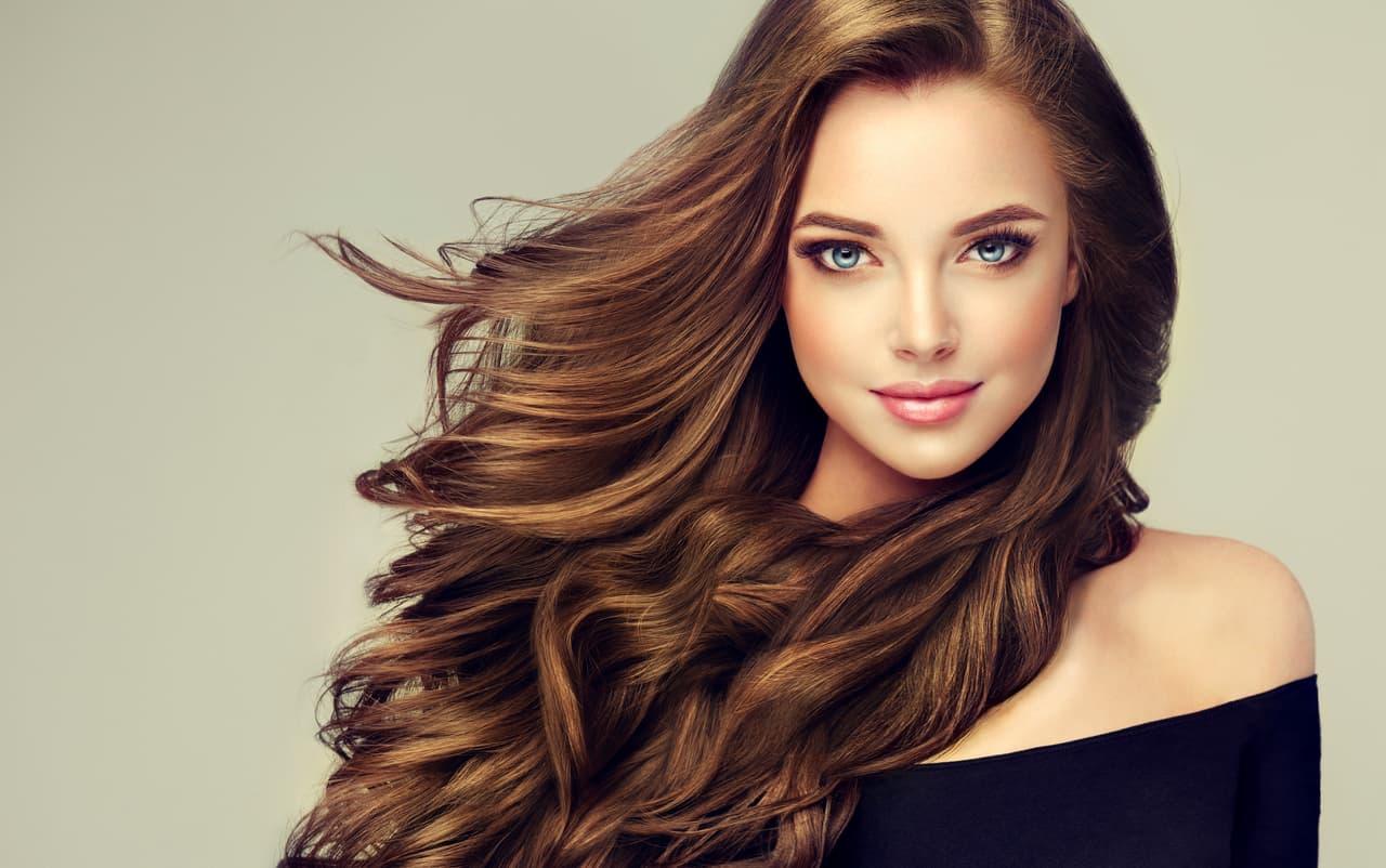 Aries. Tienes un pelo brillante y sedoso, tu maquillaje es como de una profesional. Pero, tu mejor secreto de belleza es la confianza que tienes de ti misma. ¡Enamoras a cualquiera!