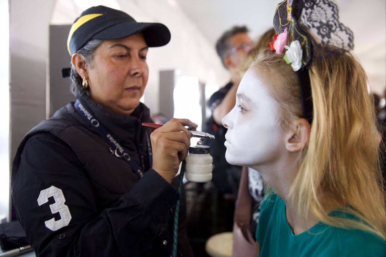 Serán becados los voluntarios del Desfile Internacional de Día de Muertos.