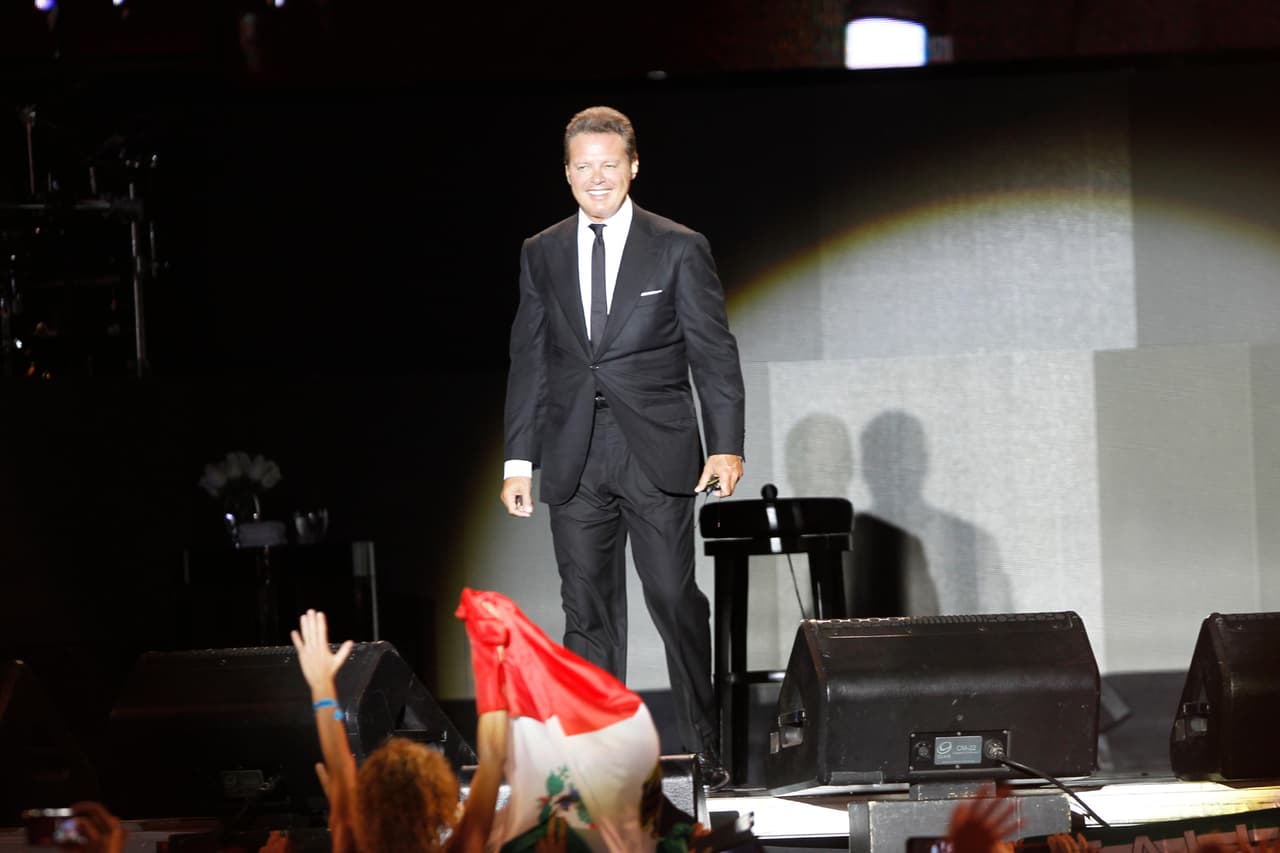 Esto le pagaron a Luis Miguel por su bioserie