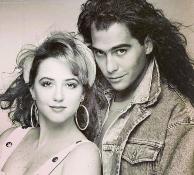 En los años 80, participó en telenovelas como ‘Alcanzar una estrella’ y ‘Baila conmigo’, despuntando su carrera.