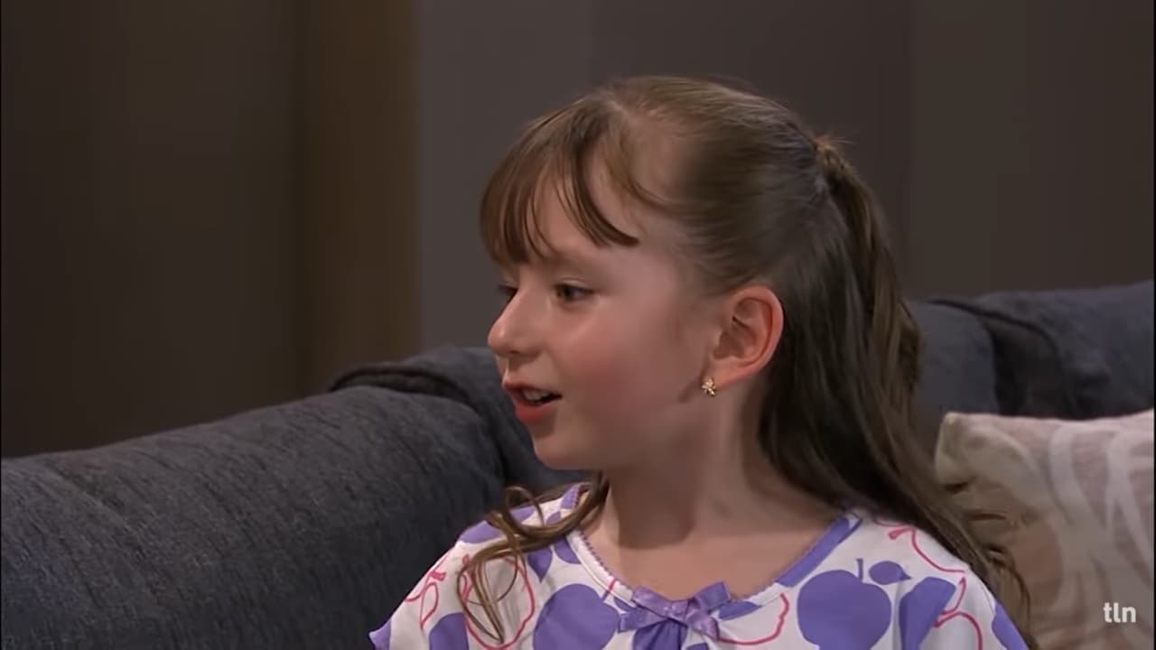 La ternura de la pequeña provocó que se ganará el cariño del público, quienes no solo alababan su belleza, también el gran talento que mostró a tan corta a edad.