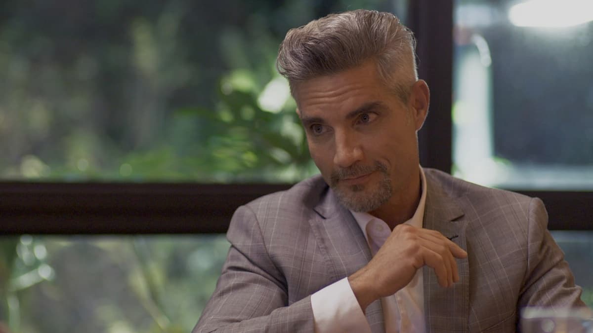 Víctor González roba suspiros como 'Calixto' en 'El amor invencible'.