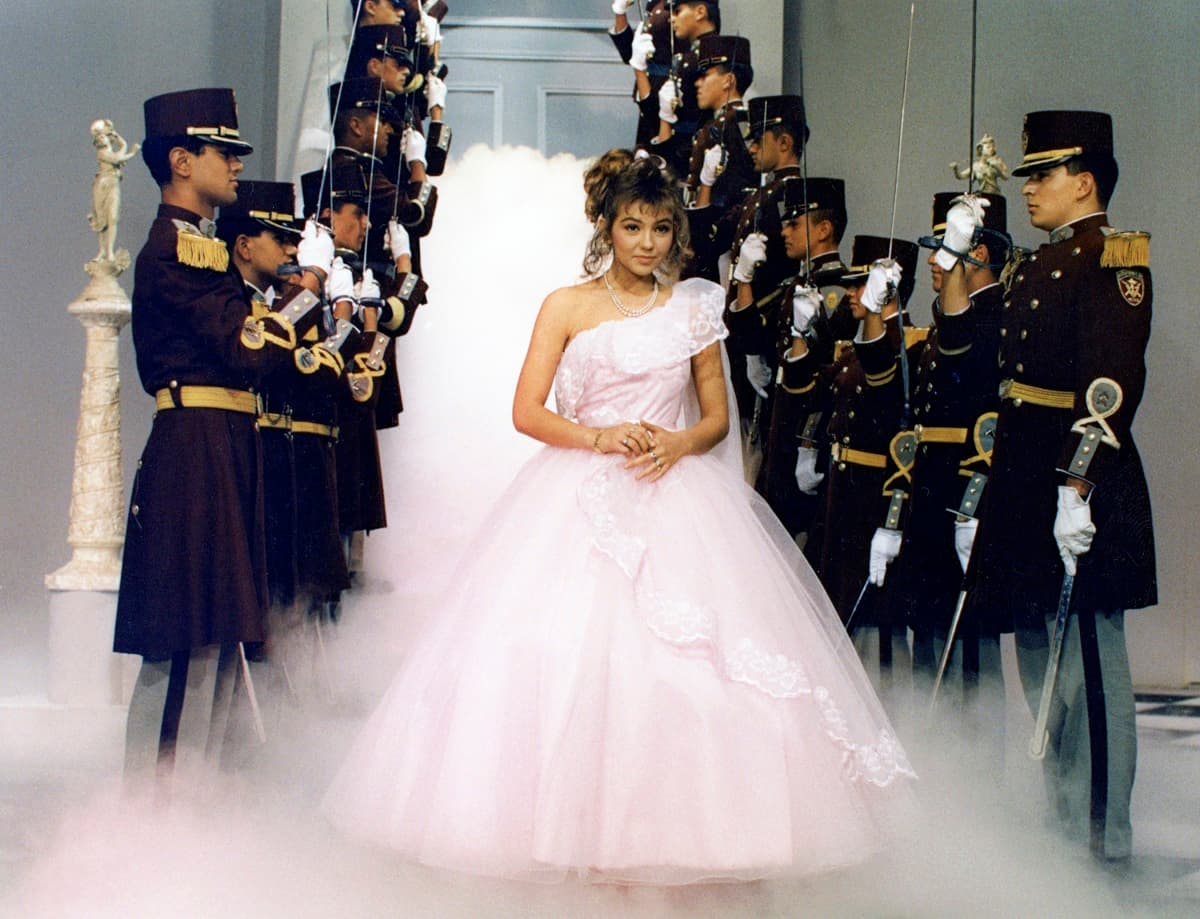 Thalía protagonizó 'Quinceañera' en 1987
