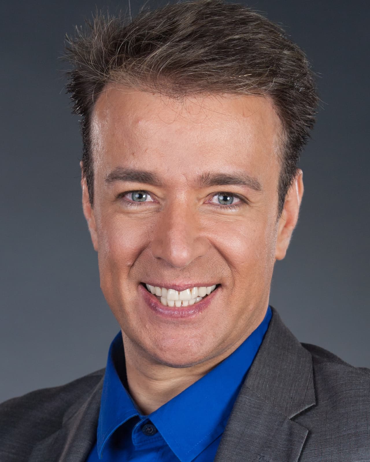 Raúl Magaña