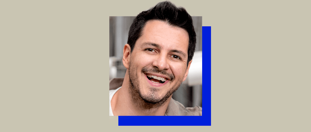 Carlos Gatica, hijo del futbolista Carlos Hermosillo y actor de 'Los ricos también lloran', contestó en exclusiva el cuestionario de Las Estrellas. ¡Conócelo más a fondo!