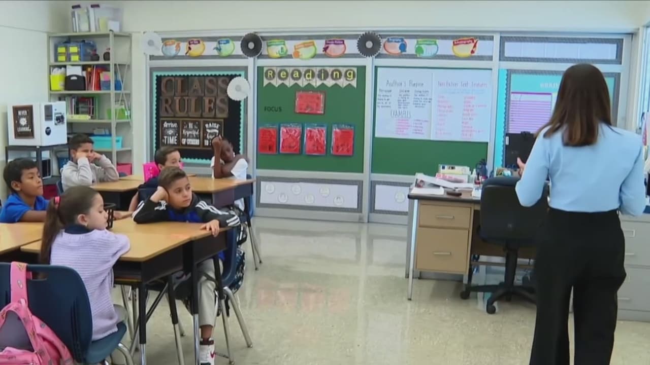 Disminución de inmigración impacta en las escuelas públicas de Miami-Dade