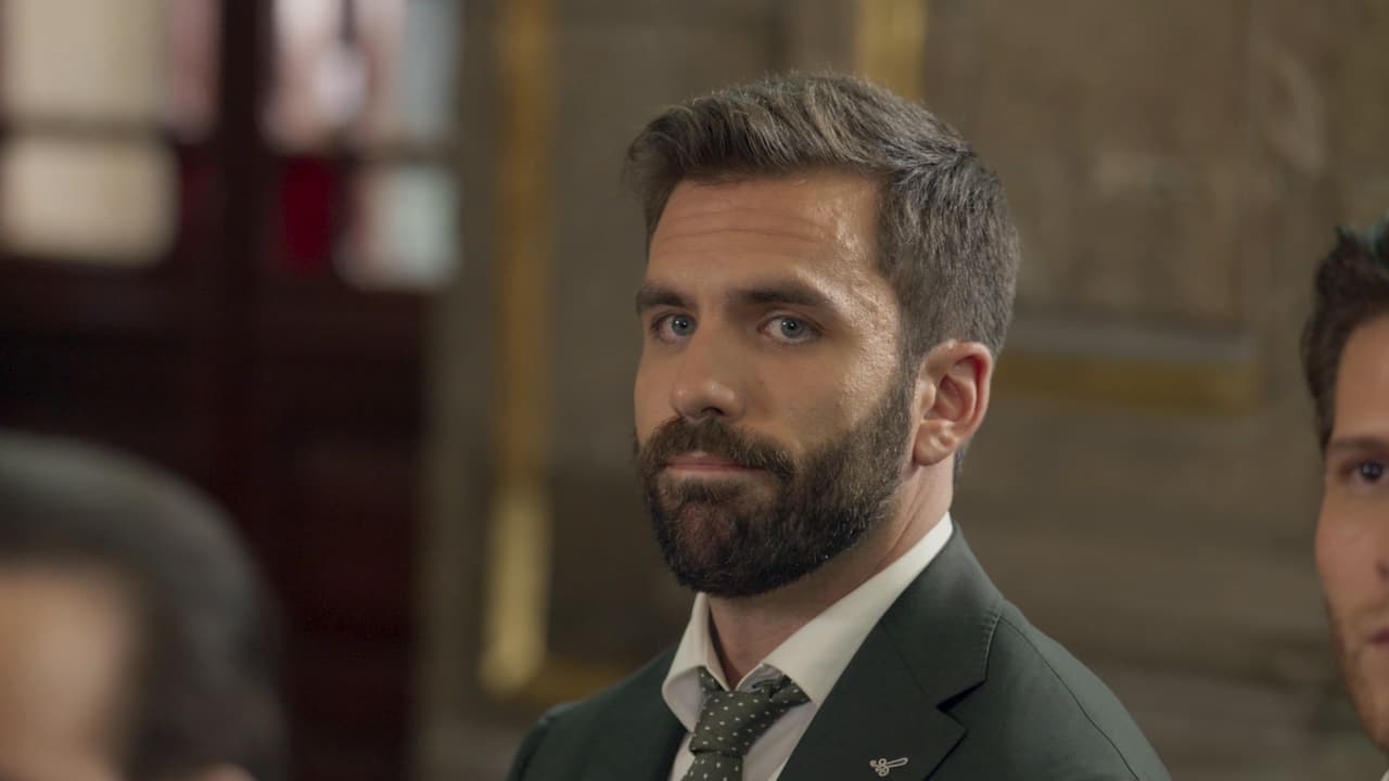 Mientras Horacio sufre desconsolado de perder a la mujer que ama.