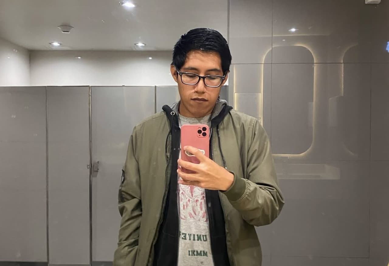 Miguel Hernández, fotoperiodista mexicano.