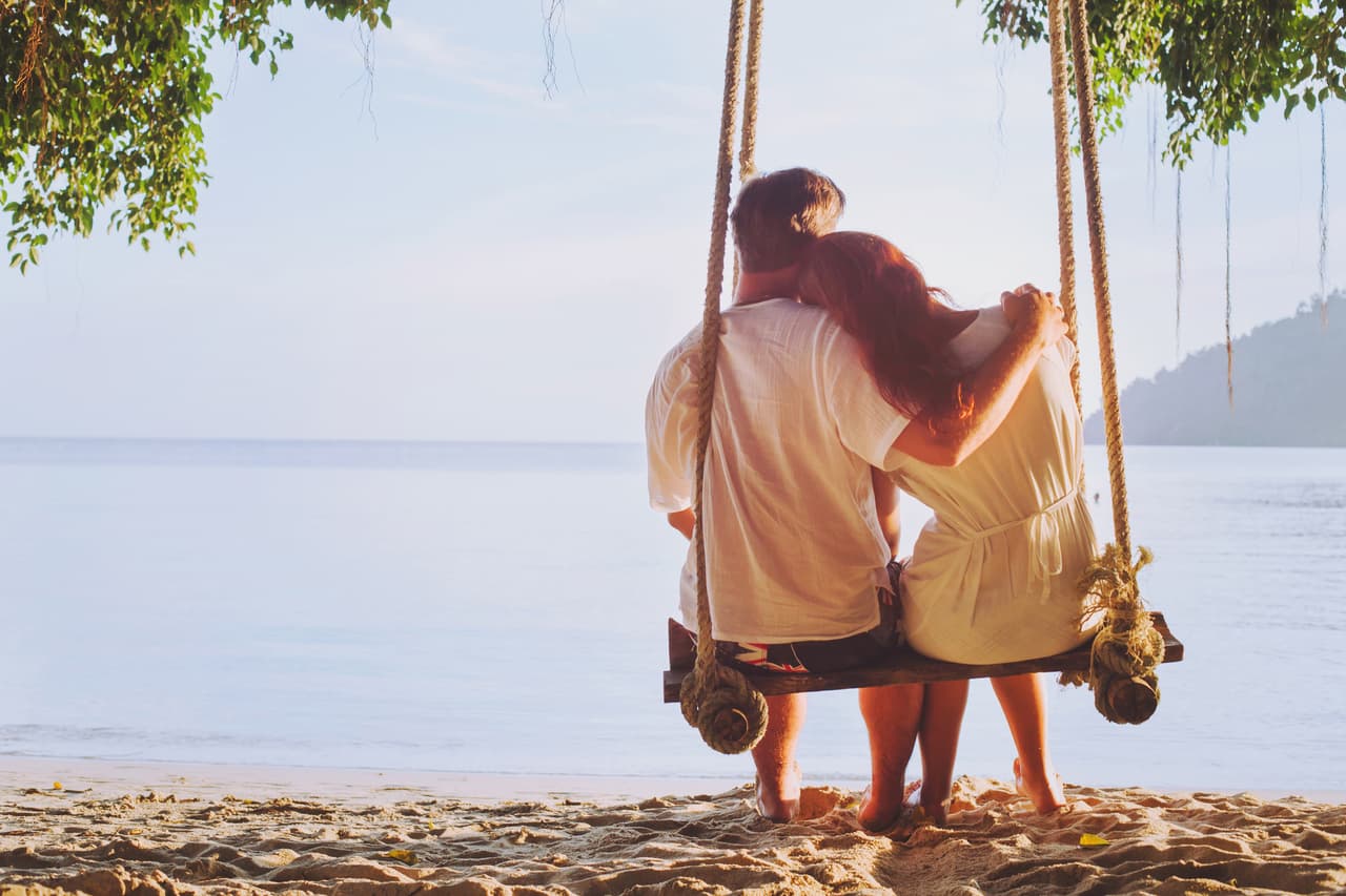 TAURO. Abril será un mes de muchos problemas para los que tiene pareja o están casados. Ten paciencia y si no puedes seguir con la relación es mejor tomar un tiempo.