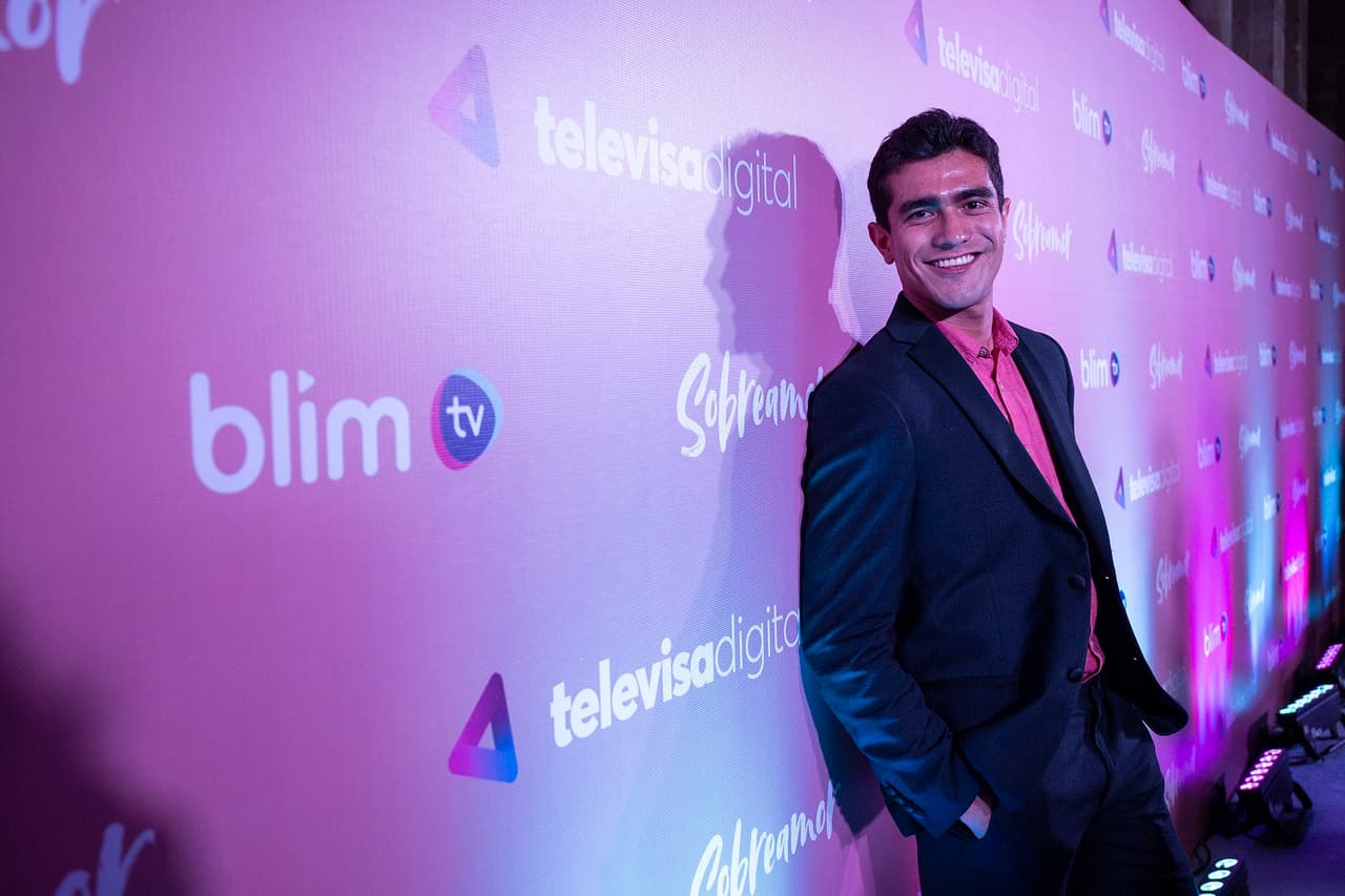 Eugenio Rubio interpreta a 'Bruno', un joven que llegará a la vida de 'Martín' de una forma muy inesperada.