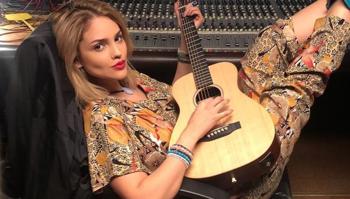 Eiza González cambia de look ¡otra vez!