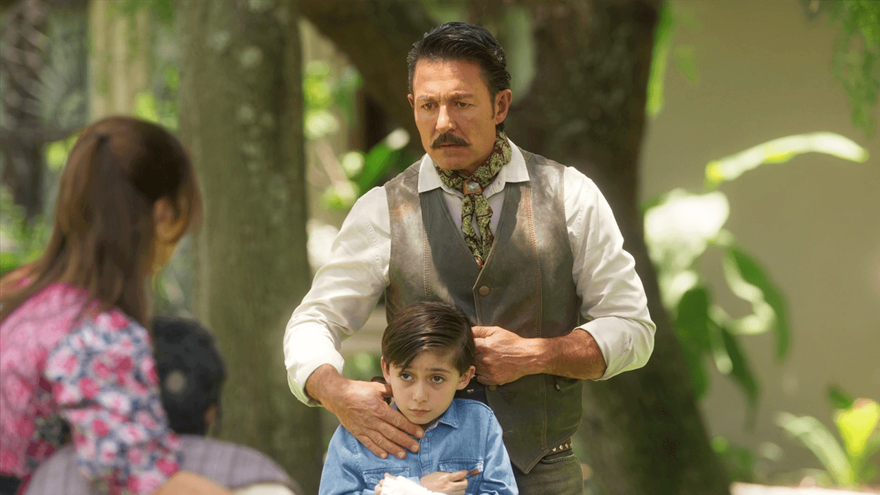 Amanecer: Capítulo Completo 9 - No eres hijo de Leonel