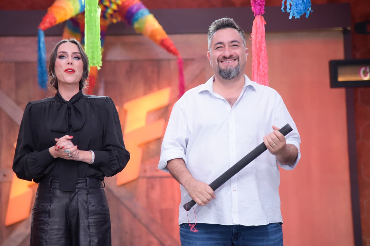 Para anunciar a la familia ganadora, Inés le otorgó la responsabilidad al chef Antonio De Livier.