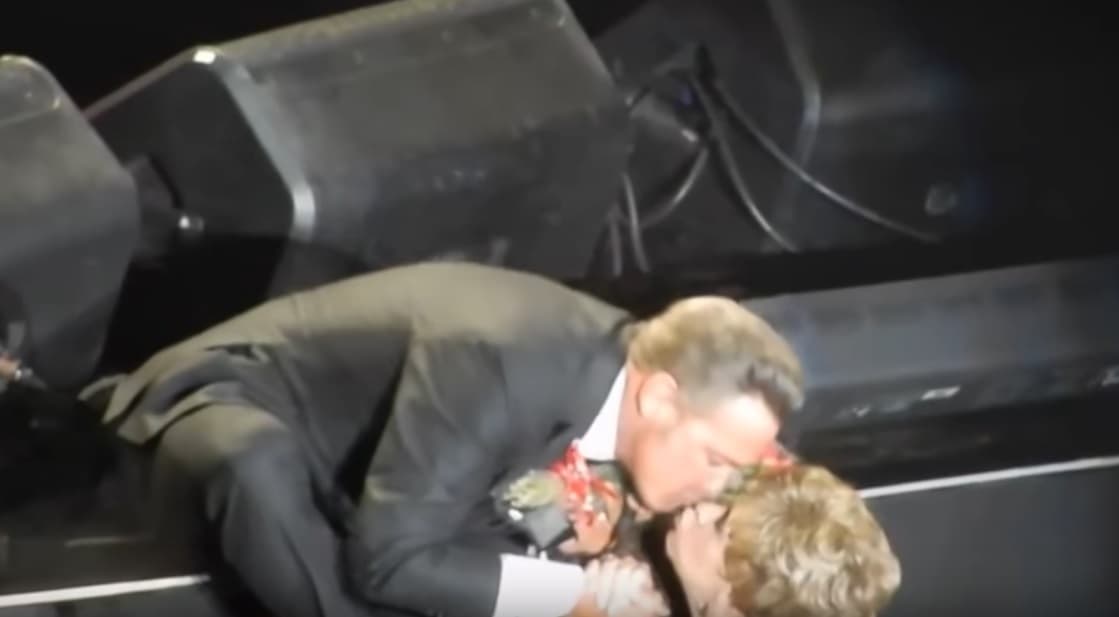 Luis Miguel agradeció a su fan con un beso