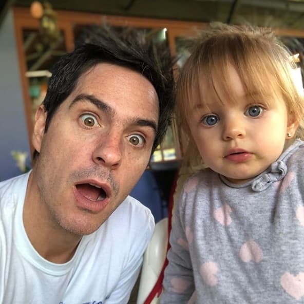 Kailani ya habla como niña grande y envía tierna felicitación: “¡Feliz Año!”