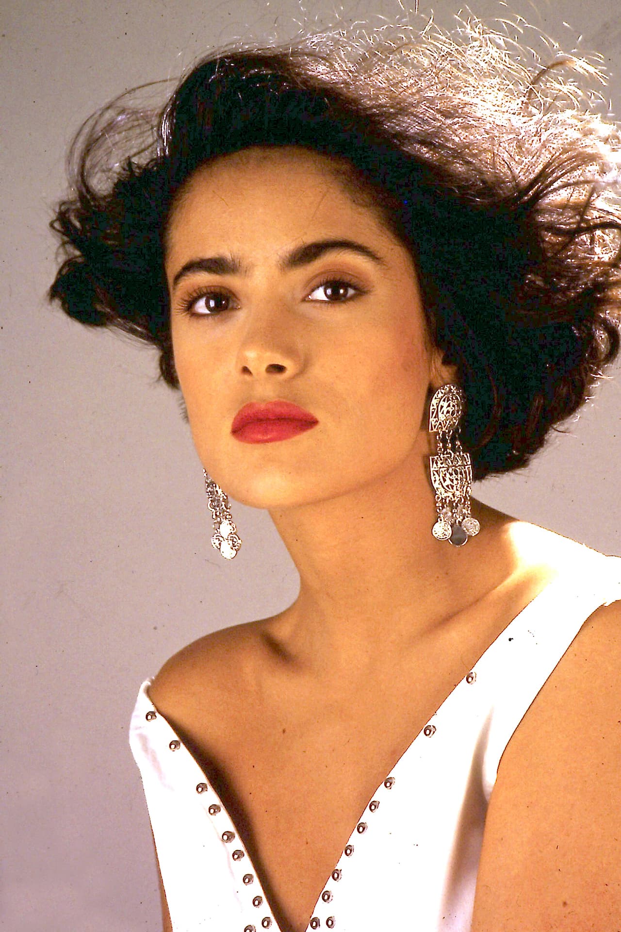 Su primer trabajo fue en la obra ‘Aladino y la lámpara maravillosa’, donde la vio un productor de televisión que le ofreció un papel en la telenovela ‘Nuevo amanecer’, allí interpretó a ‘Fabiola’ en 1988.