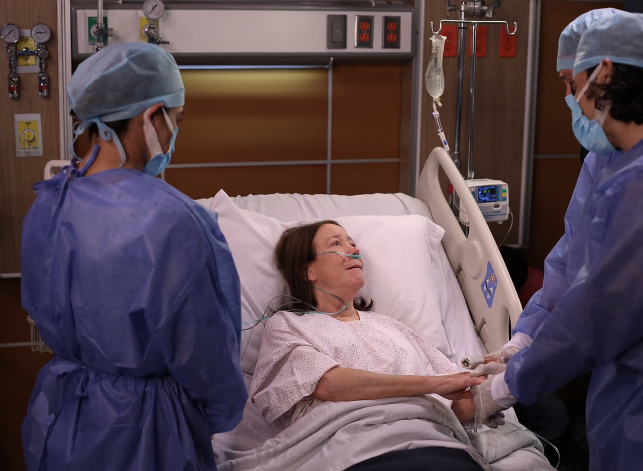 Luego de estar gravemente hospitalizada, Pura tiene un episodio de mejoría.