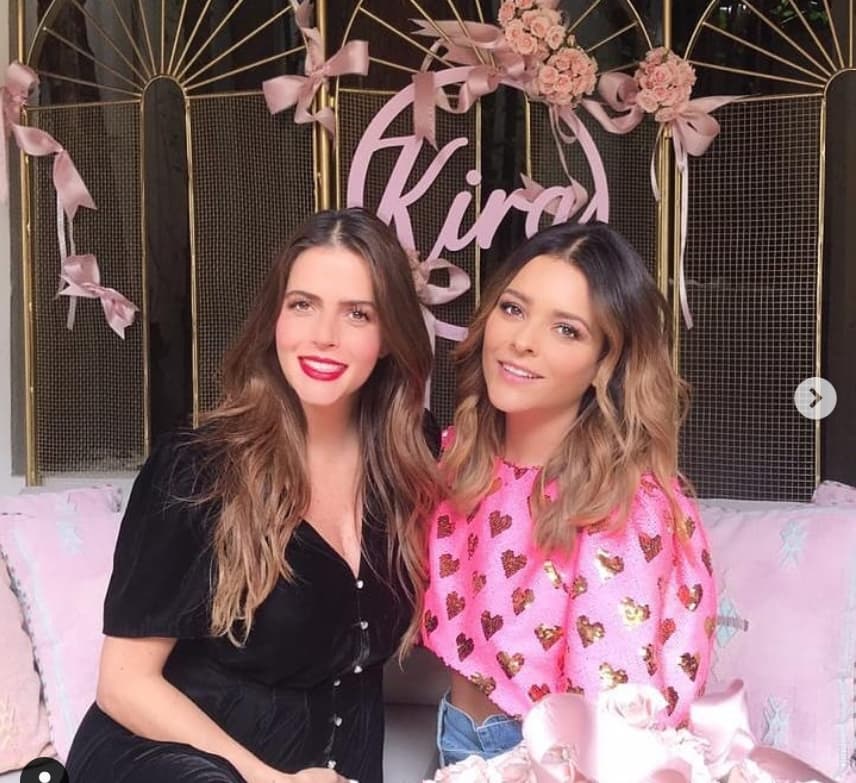 “¡No puedo estar más agradecida por tantas muestras de amor! Gracias Grettell Valdez por organizarme tan lindo baby shower y por hacer que este día se quede en mi memoria toda la eternidad. Gracias a todas mis haditas que vinieron, gracias por tan hermosas palabras, LAS AMO”, indicó Claudia en Instagram, confesando que tenía 30 semanas de embarazo.