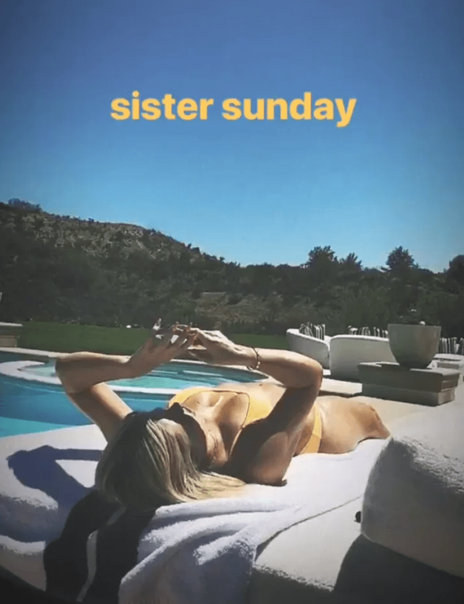 Khloé luce cuerpazo en bikini