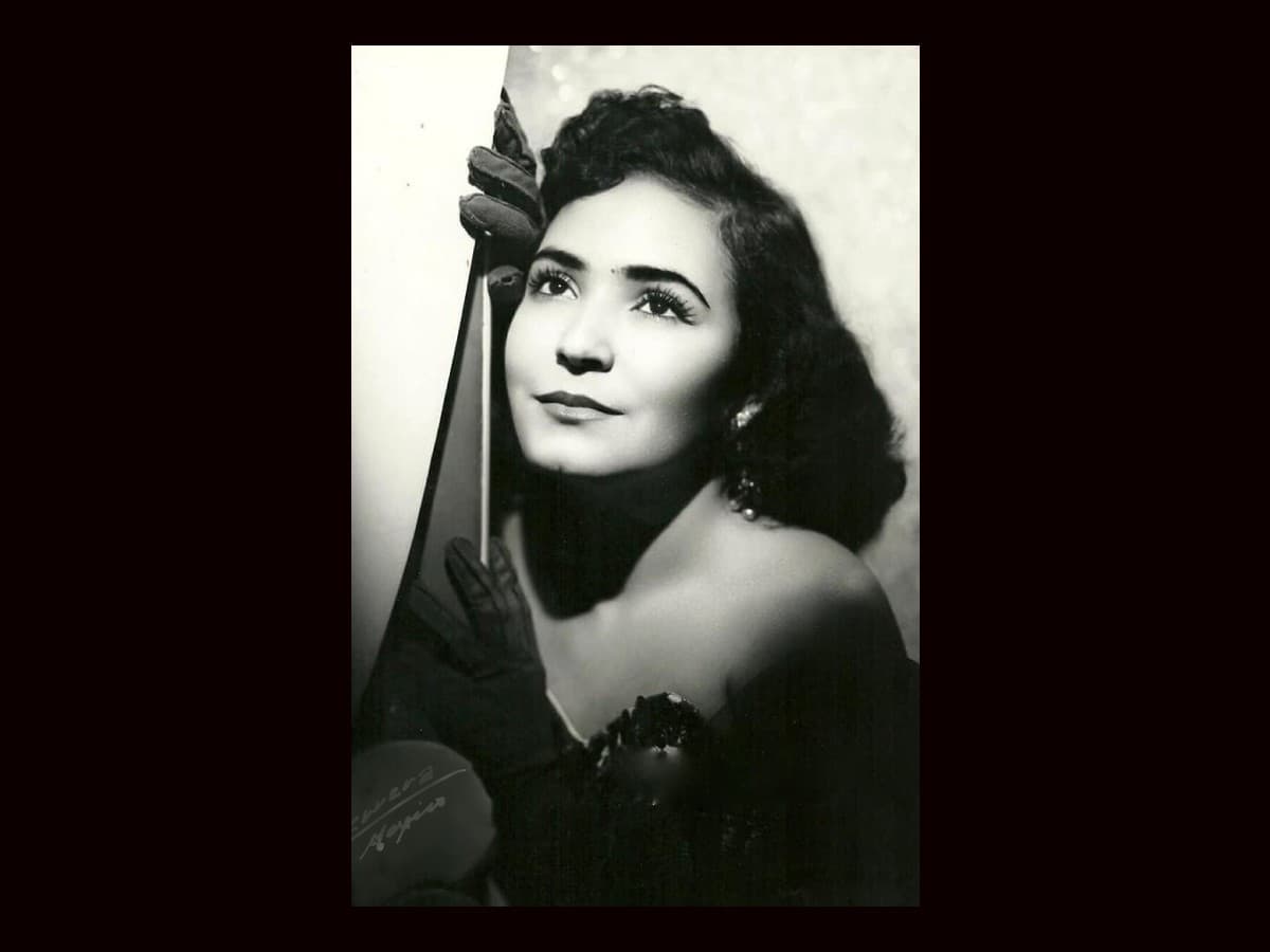 Así de guapa se veía Carmen Salinas en su juventud