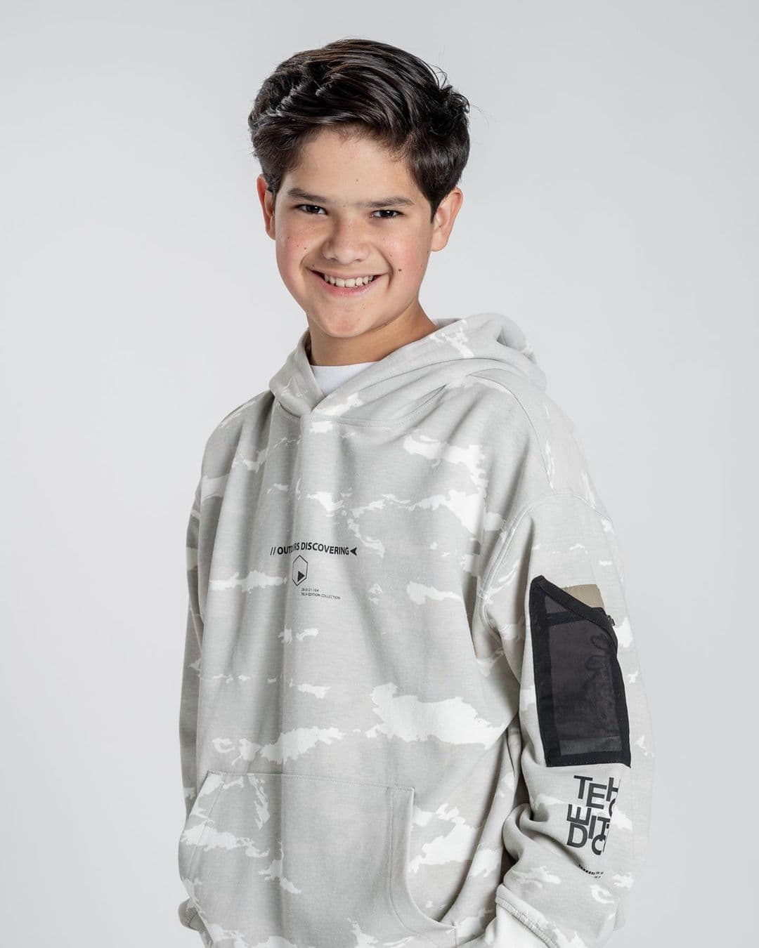 Pato de la Garza vuelve como 'Martín', hijo de Jorge Salinas y Erika Buenfil.