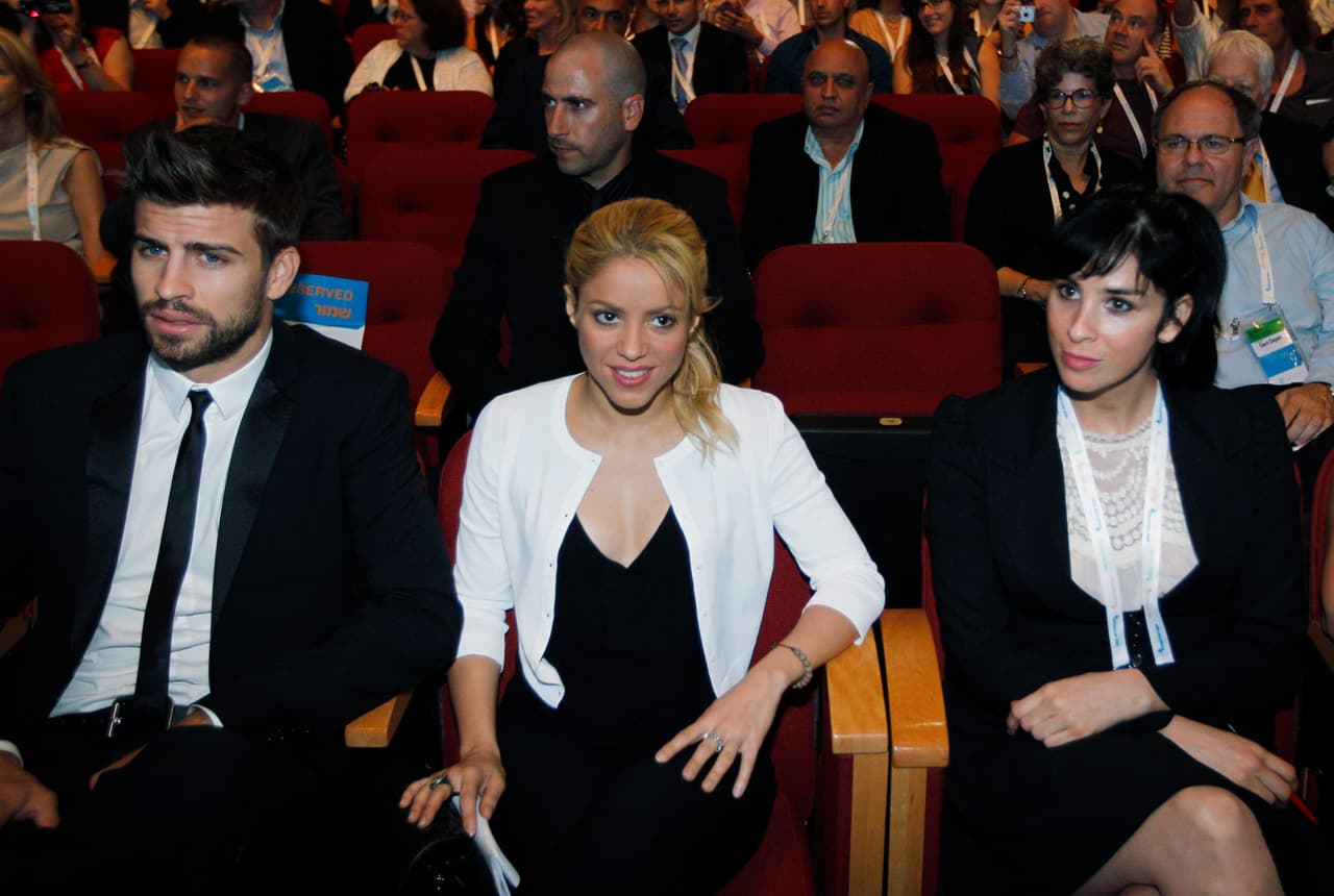 Shakira: resurge video de Piqué regañando a la cantante