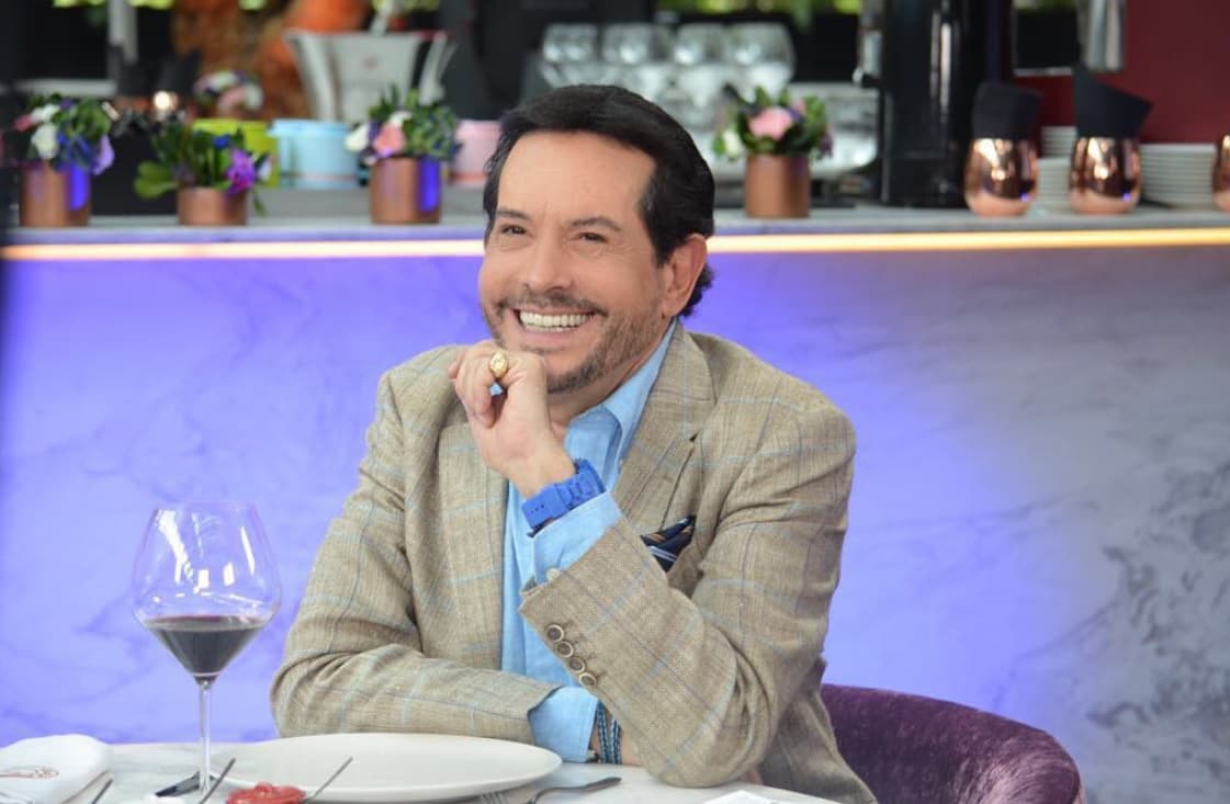Juan José ‘Pepillo’ Origel divide opiniones al destapar que se vacunó contra el Covid-19