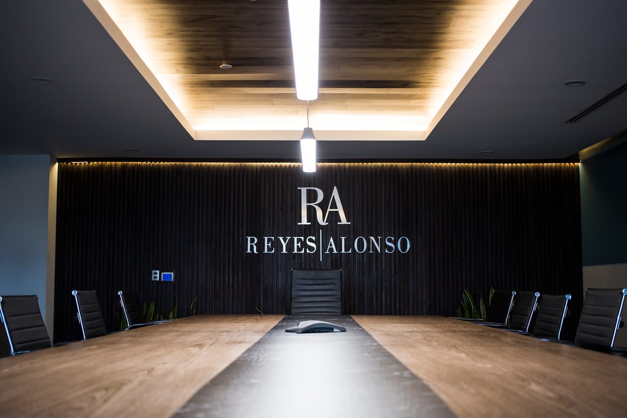 El equipo de producción tardó 10 días en construir las oficinas.