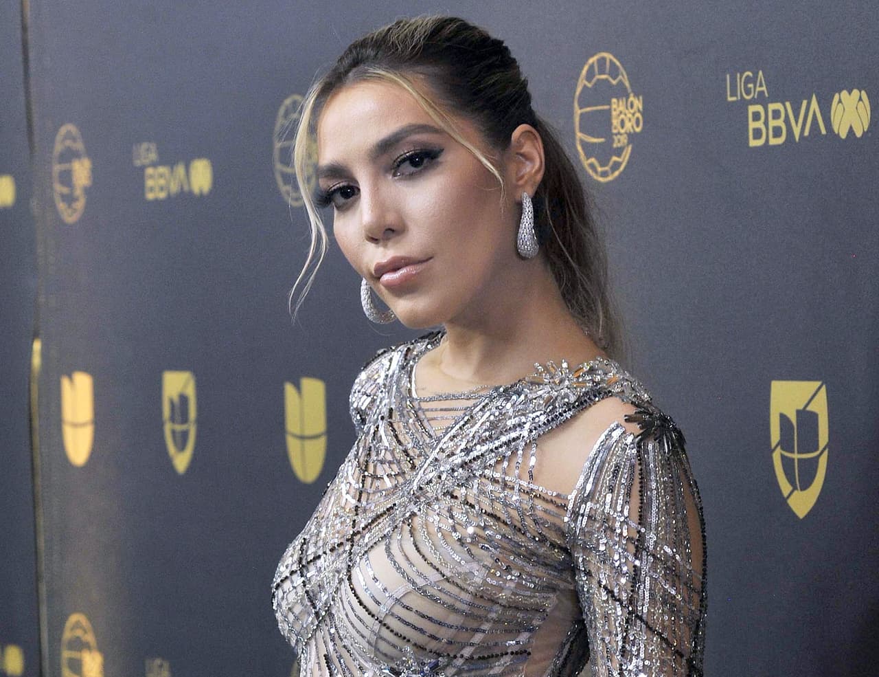 Frida Sofía dice que quiere cambiar de apellido y recibe propuesta de matrimonio