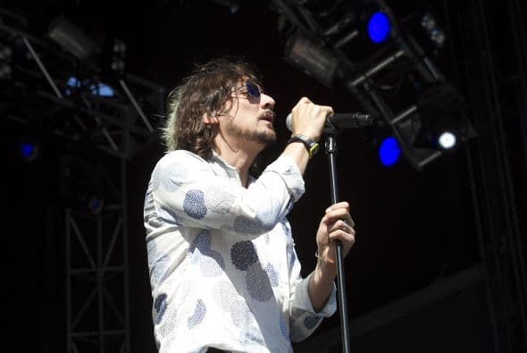 La banda mexicana liderada por León Larregui conquistó a los miles de asistentes en el segundo día del Austin City Limits.