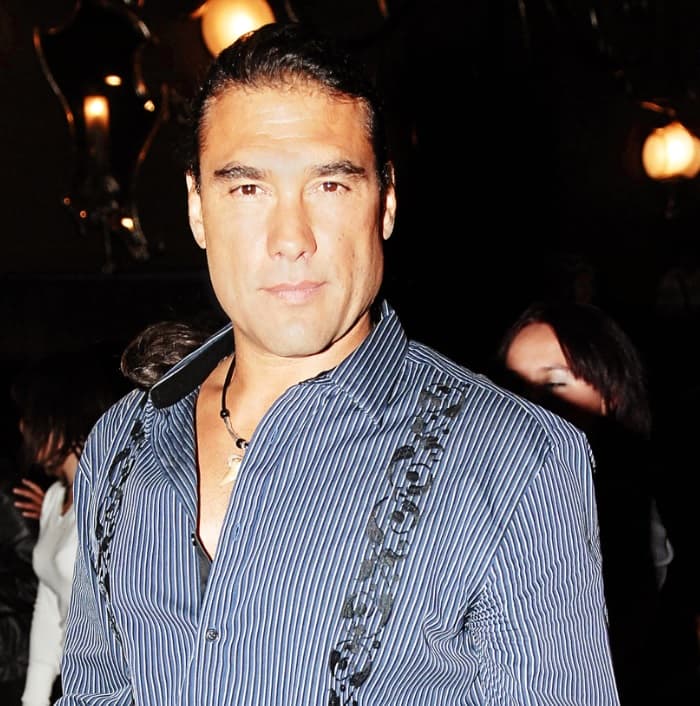 Eduardo Yáñez alista su regreso a la televisión con doble proyecto