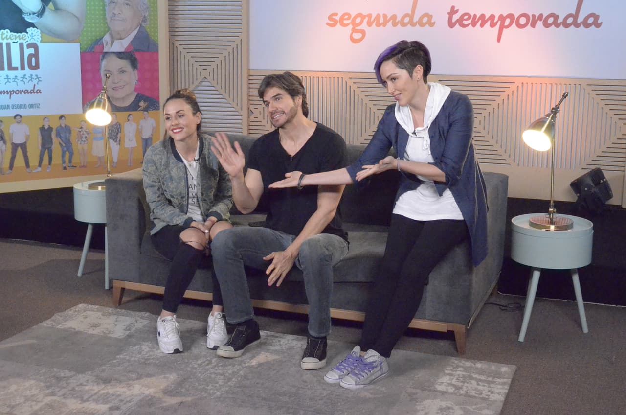 No olvides que todos los jueves tienes una cita con un personaje de esta divertida historia protagonizada por Zuria Vega y Daniel Arenas en donde la familia es lo más importante.