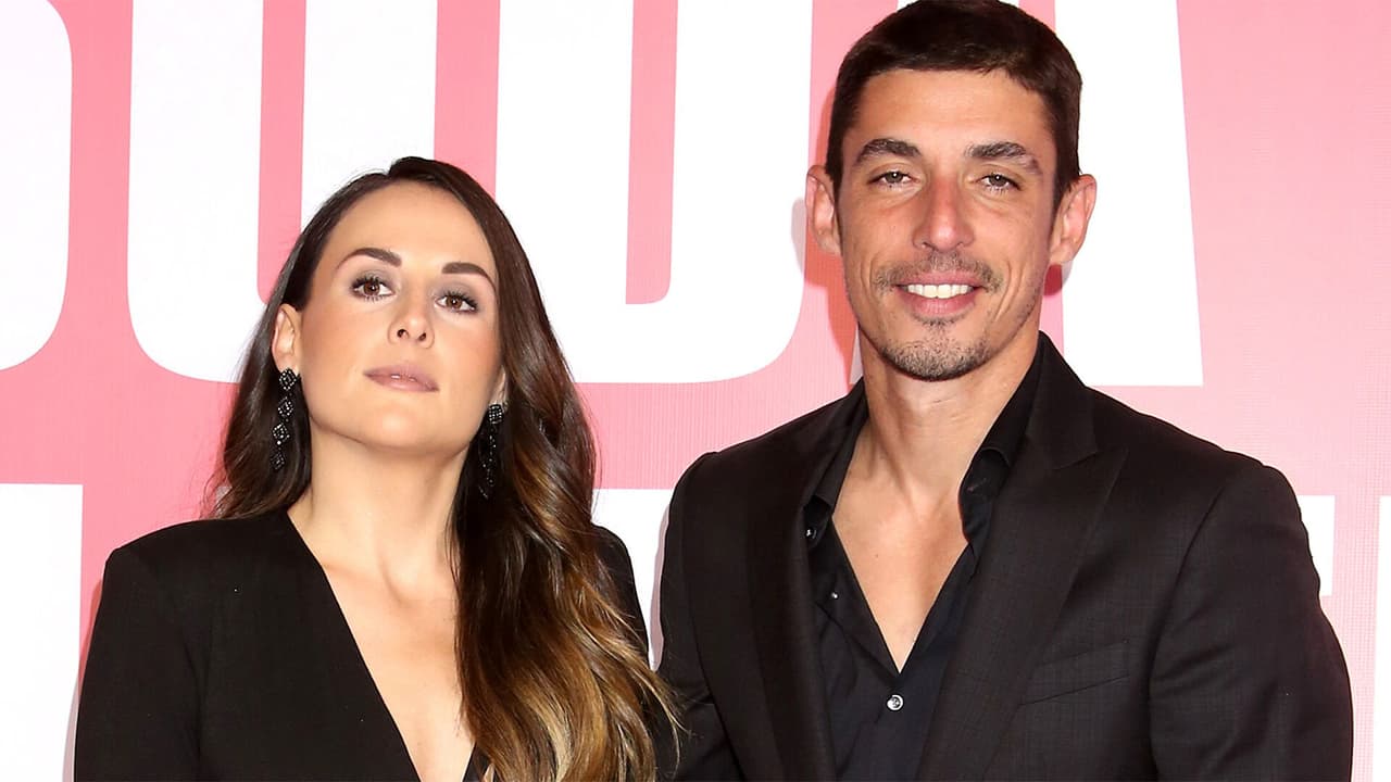 Zuria Vega reacciona por la supuesta crisis matrimonial con Alberto Guerra