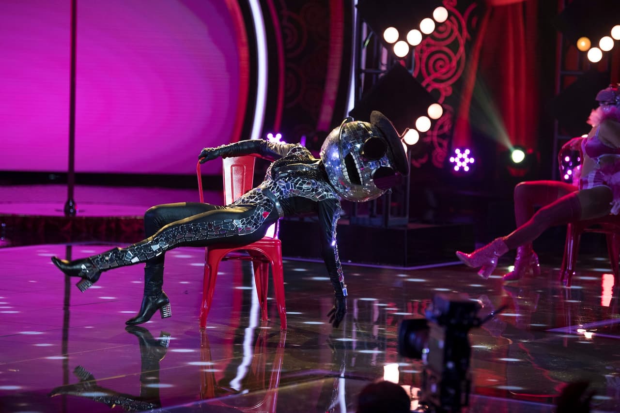 Disco Ball sorprendió con su interpretación de 'Lady Marmalade'