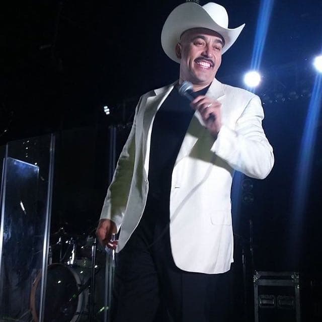 Belinda responde a canción de Lupillo