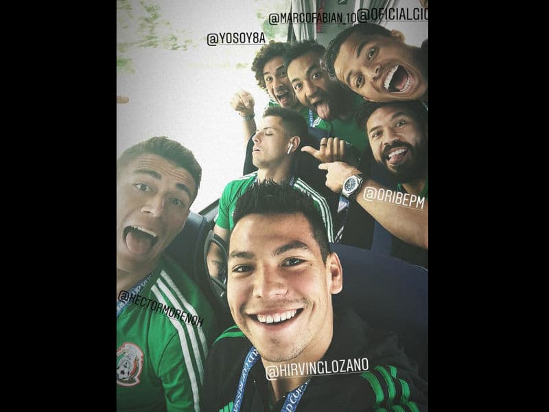 Los seleccionados se burlaron por la posición en que se quedó dormido el futbolista