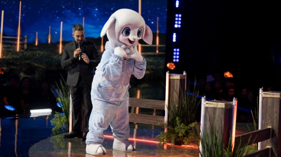 Ana Brenda creía que Bebeeeee se había hecho popó en ¿Quién Es La Máscara? 2025