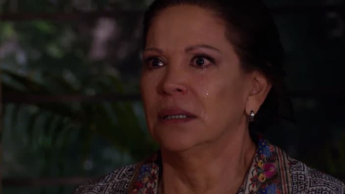 Capítulo 122: ¡Rosario ofrece su vida para salvar a Alejandro!