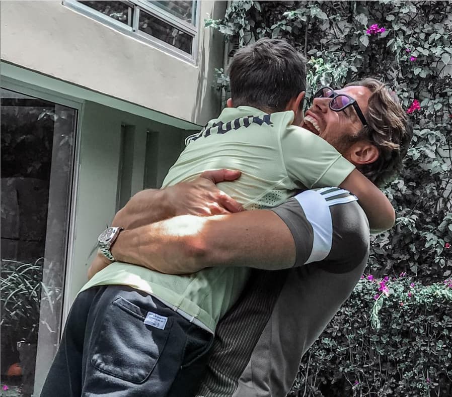 Sebastián Rulli dedica emotivo mensaje a su hijo Santi