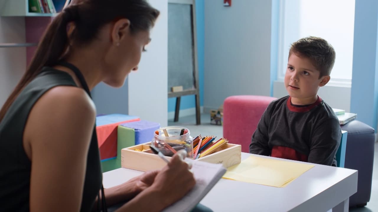 Nico siempre tiene una gran disposición para aprender, es curioso y pone atención a cada cosa que le explican. Así que podemos predecir que tendrá un gran futuro cuando sea grande.