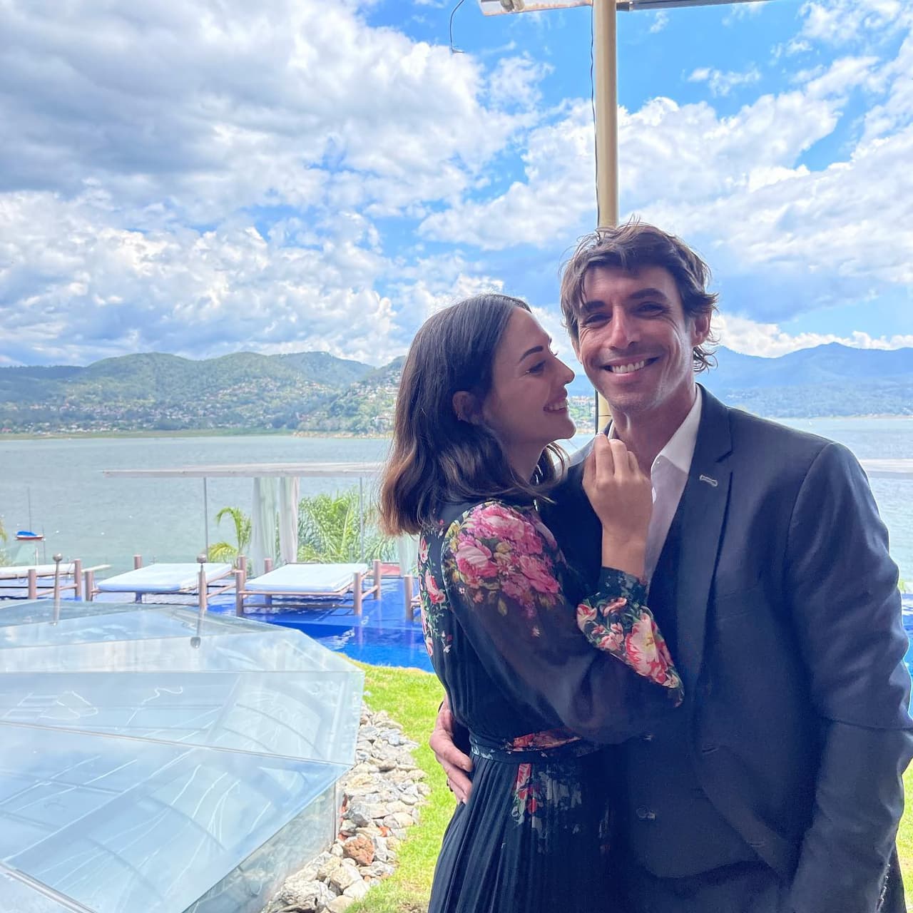 Alberto Guerra impacta con foto de Zuria Vega y le manda mensaje