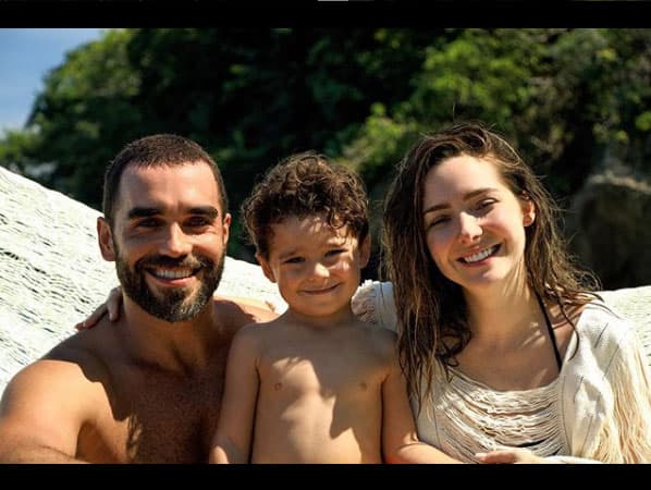 Y es que desea disfrutar al máximo a su hijo Diego, a quien procreó con Marcus Ornellas, con quien se comprometió el año pasado. Recientemente, la familia Ornellas Díaz se mudó a Puerto Vallarta, ciudad natal de Ariadne.