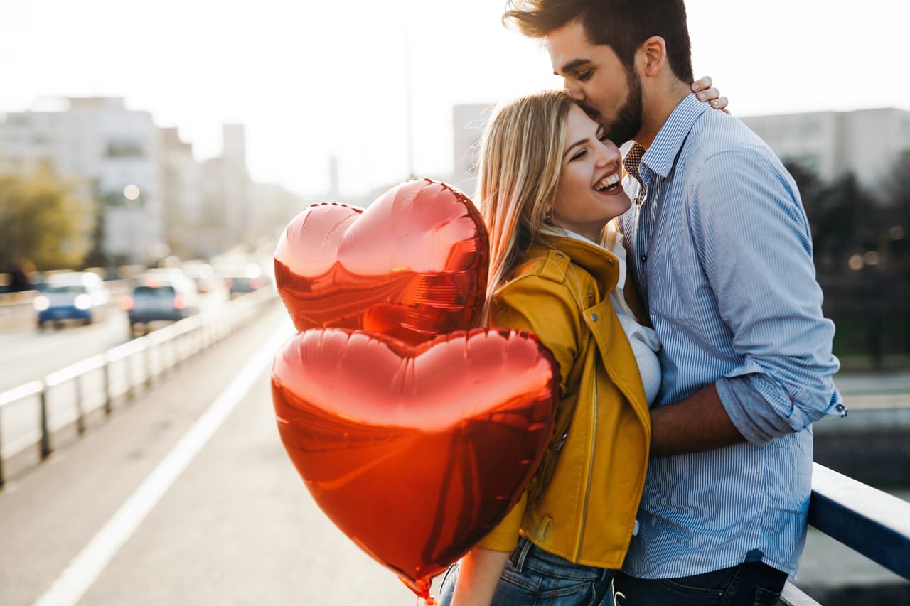 ¿En qué piensan los hombres cuando dicen el primer 'te amo'?