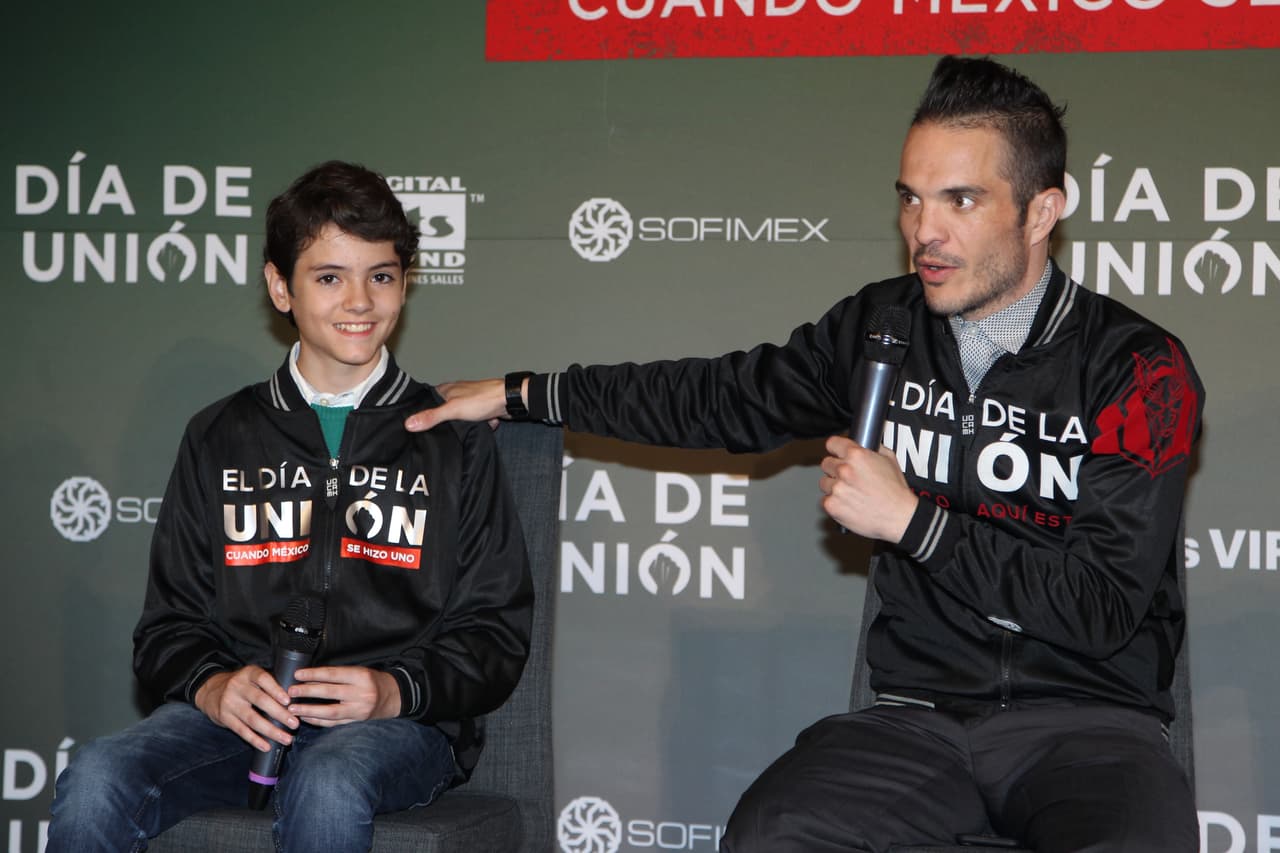 El pequeño Ramiro Cid interpreta al hijo de Kuno Becker