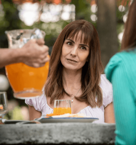 De actriz a guionista, conoce a Alejandra Barros de 'Vencer la Ausencia'
