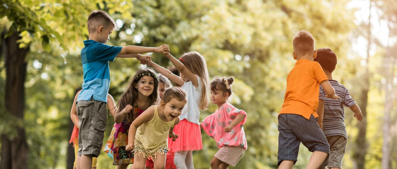 Cáncer es cariñoso, así es cada niño según su signo zodiacal