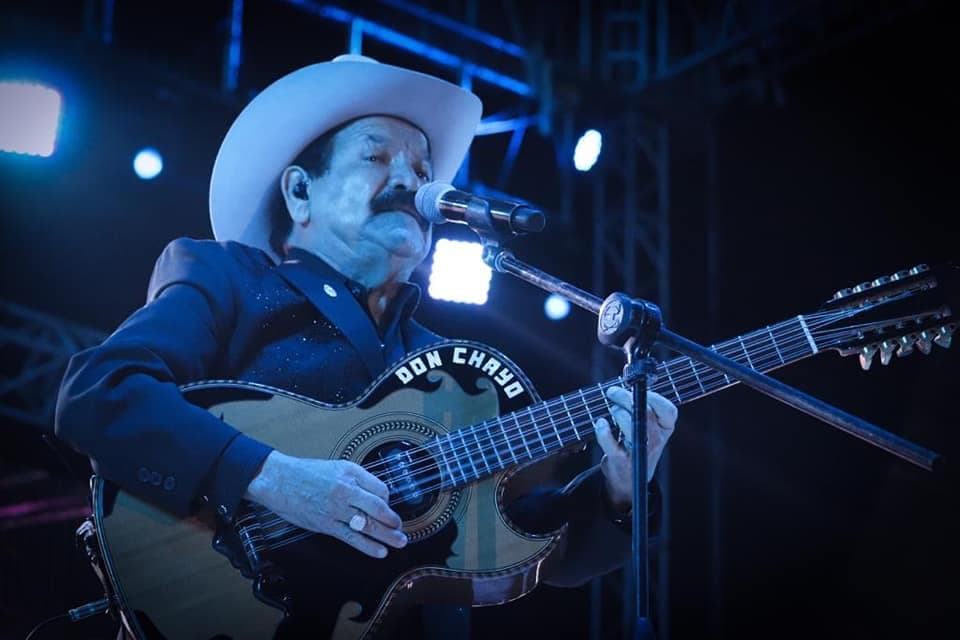 Don Chayo graba video musical con su nueva banda