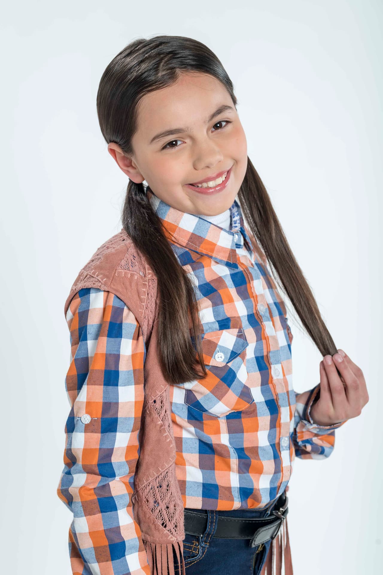 Escuadrón 6: Camila Álvarez. Cantante. Monterrey, 5 años.